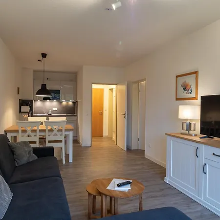 Appartementhaus Westerloog 04-balkon * Spiekeroog